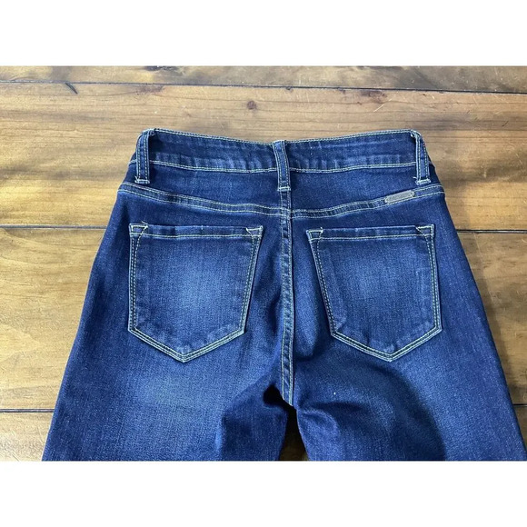 Kancan Womens Size 1/24 Mid Rise Skinny Dark Wash Jeans - Picture 6 of 9